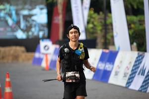 BIB: 
                            <button type="button" onclick="openModal(13717999)" class="btn btn-primary btn-sm float-right btn-popup" data-toggle="modal" data-target=".modal-high-quality">
                        <i class="fas fa-shopping-cart"></i> Add to Cart
                    </button>
                                            <button type="button" onclick="isThisMe(13717999, true)" class="btn btn-success btn-sm float-right btn-popup btn-isme hidden" data-toggle="tooltip" data-placement="bottom" title="นี่คือรูปของคุณใช่ไหม คลิกที่นี่เพื่อเอาเข้าอัลบั้ม">
                        <i class="fas fa-plus"></i> Add to album
                    </button>
                    <button type="button" onclick="isThisMe(13717999, false)" class="btn btn-warning btn-sm float-right btn-popup btn-isnotme hidden">
                        <i class="fas fa-ban"></i> Remove from album
                    </button>